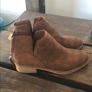 Steve Madden Booties
